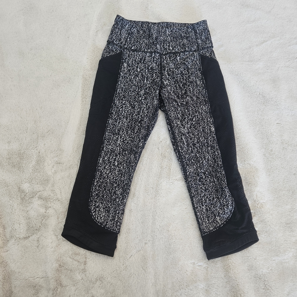 lululemon athletica Black & White Marled Cropped Leggings